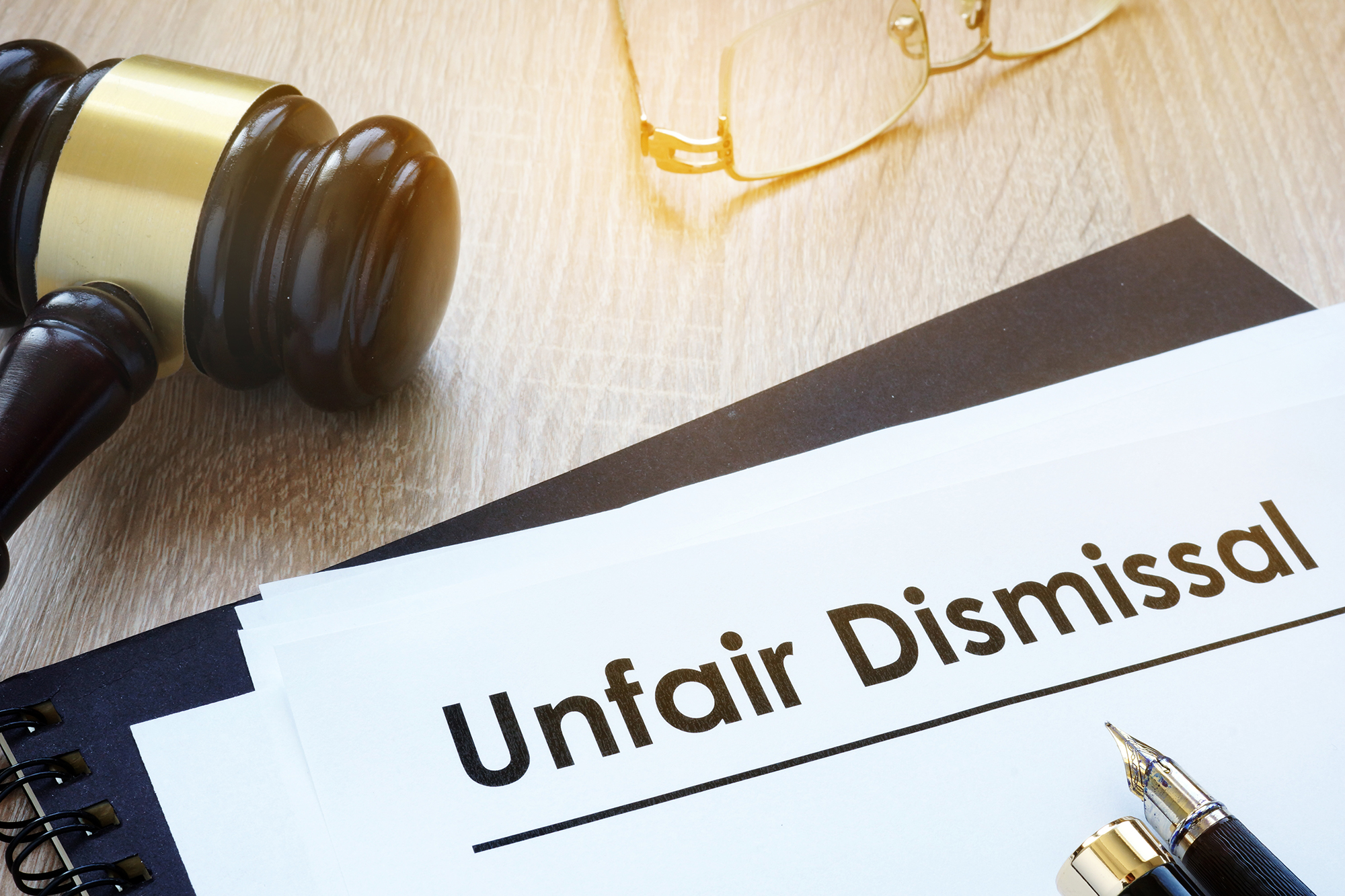 Employee rights. Unfair dismissal. Employment Tribunal. Rfugs dismissal. Dismissal order.